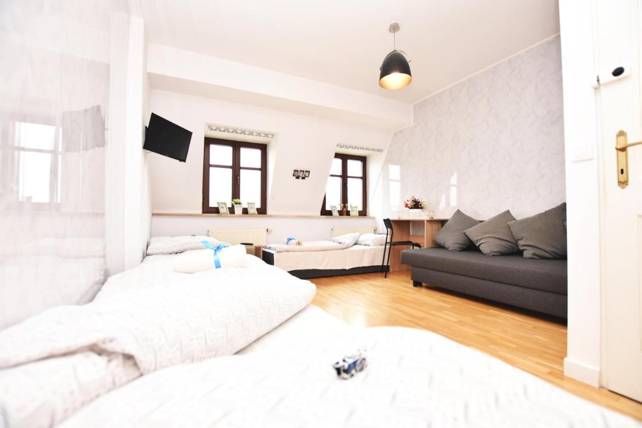City Central Hostel Wrocław Buitenkant foto