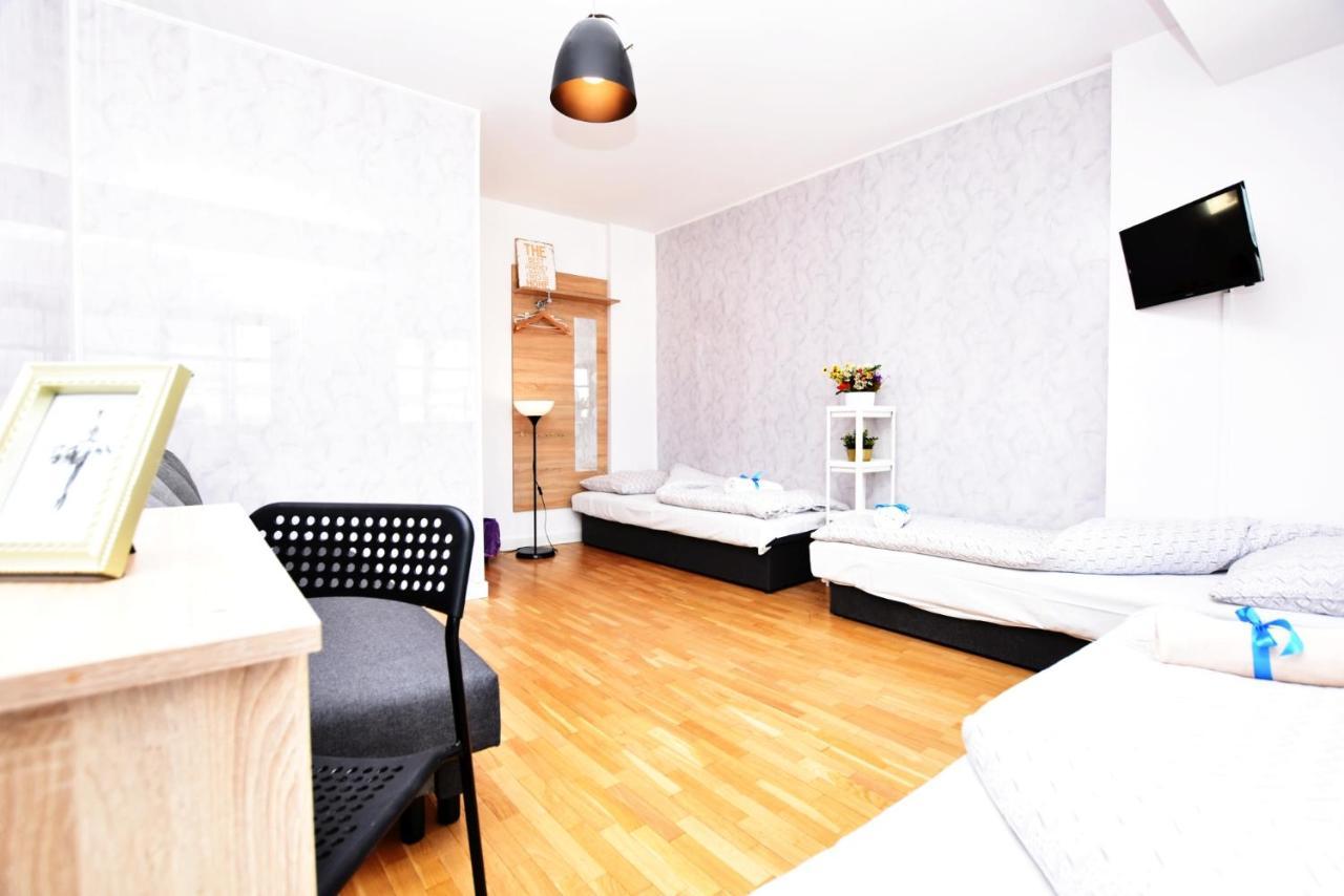 City Central Hostel Wrocław Buitenkant foto