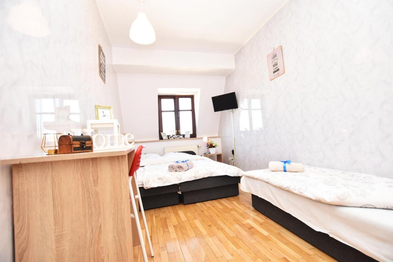 City Central Hostel Wrocław Buitenkant foto