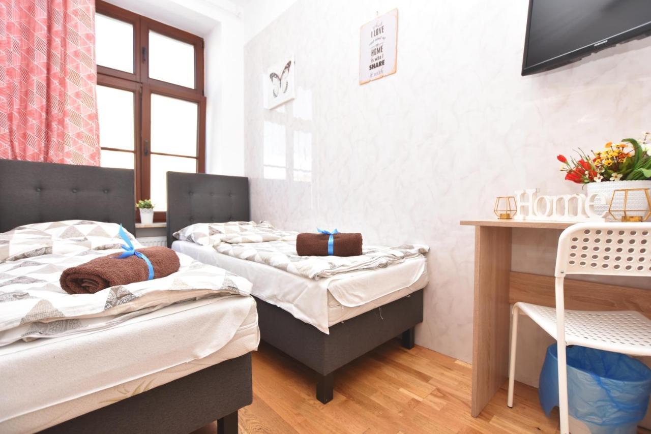 City Central Hostel Wrocław Buitenkant foto