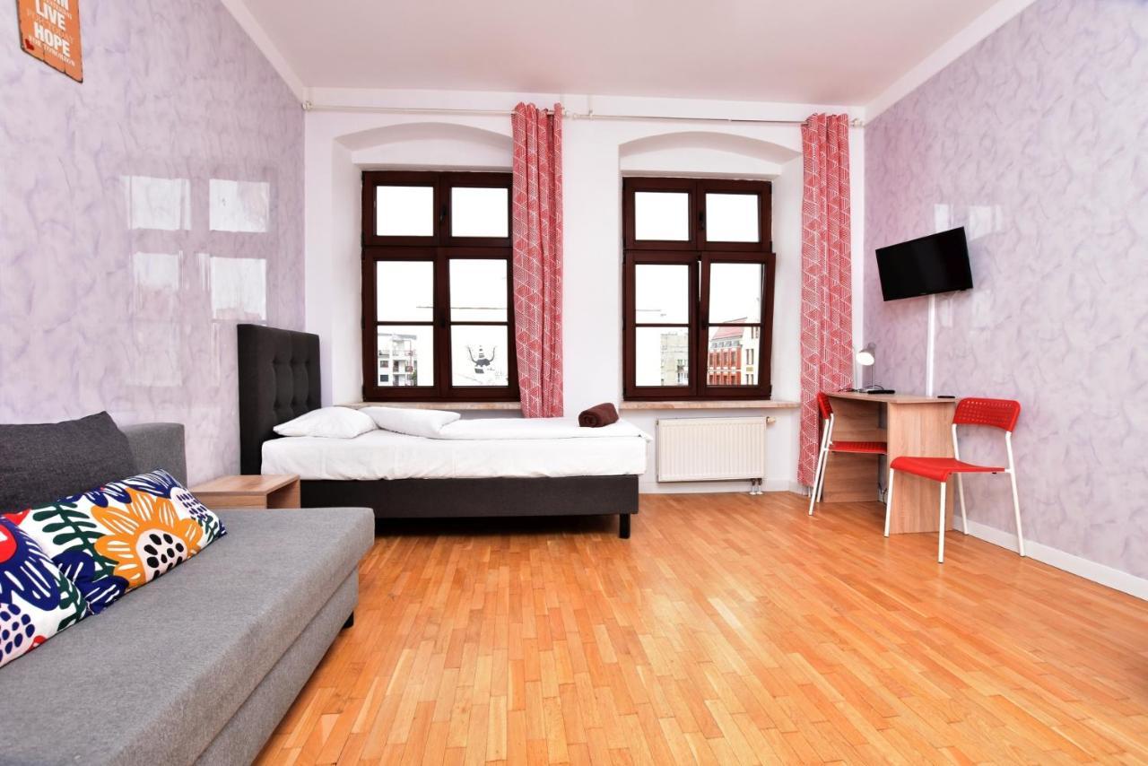City Central Hostel Wrocław Buitenkant foto